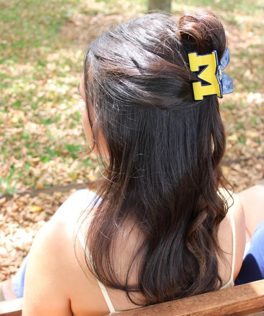 Michigan® Block M Logo Claw - Fizzy