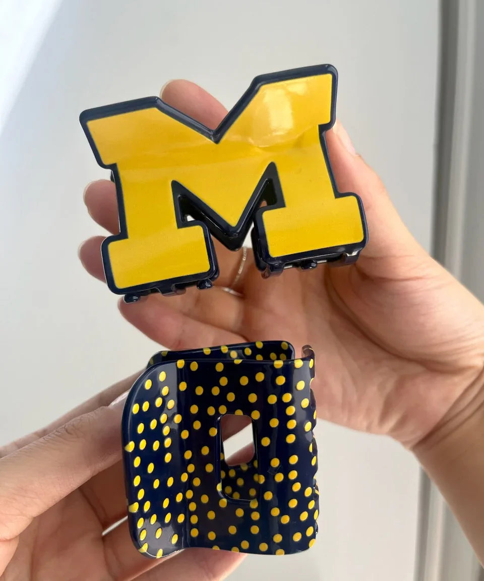 Michigan® Block M Logo Claw - Fizzy