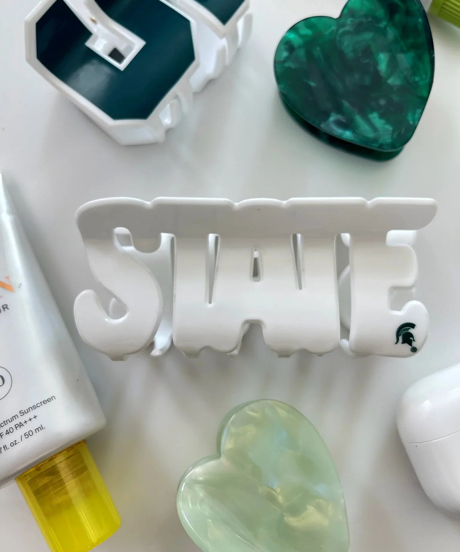 Michigan State® STATE Word Claw - Fizzy